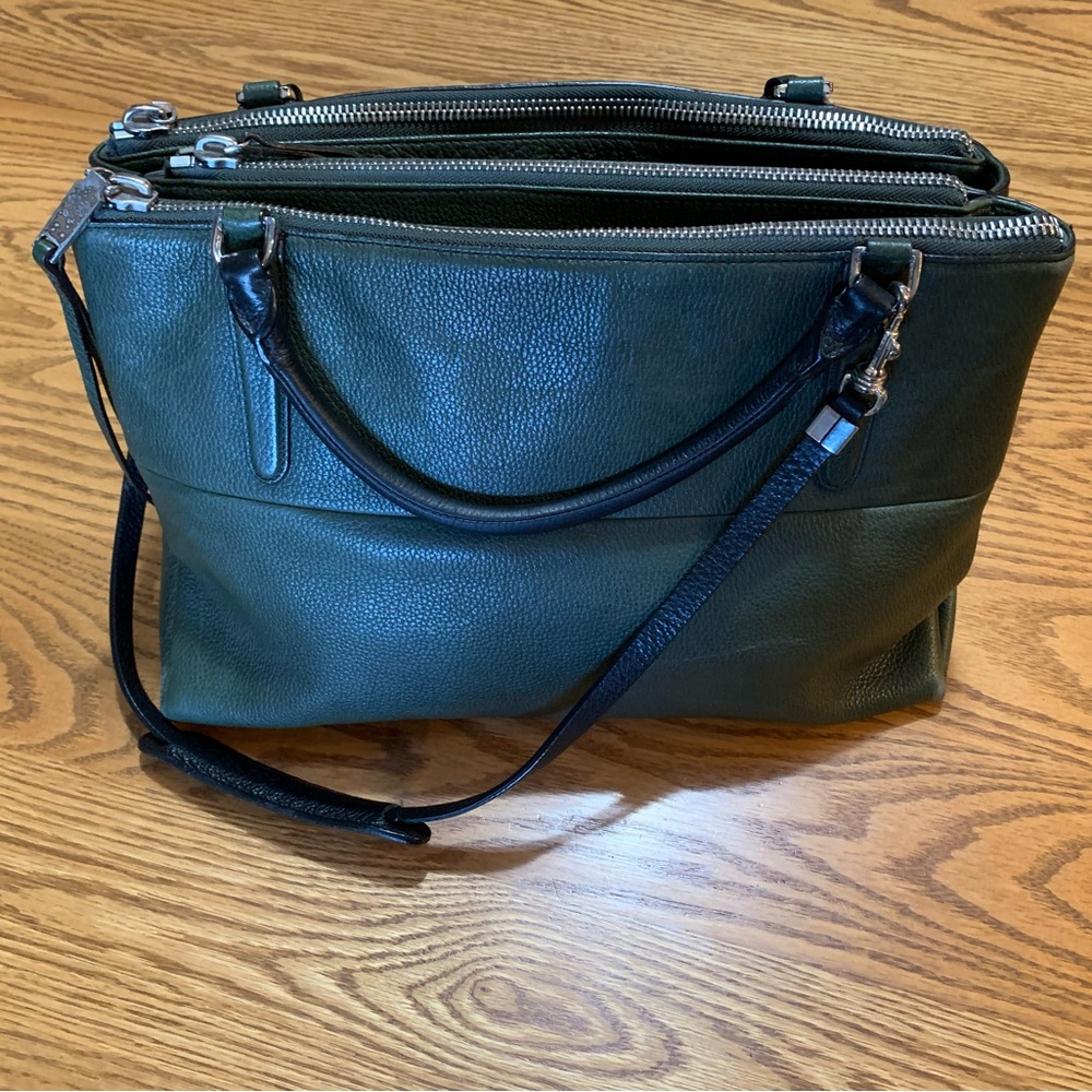 Coach - The Borough Bag in Pebbled Green Leather